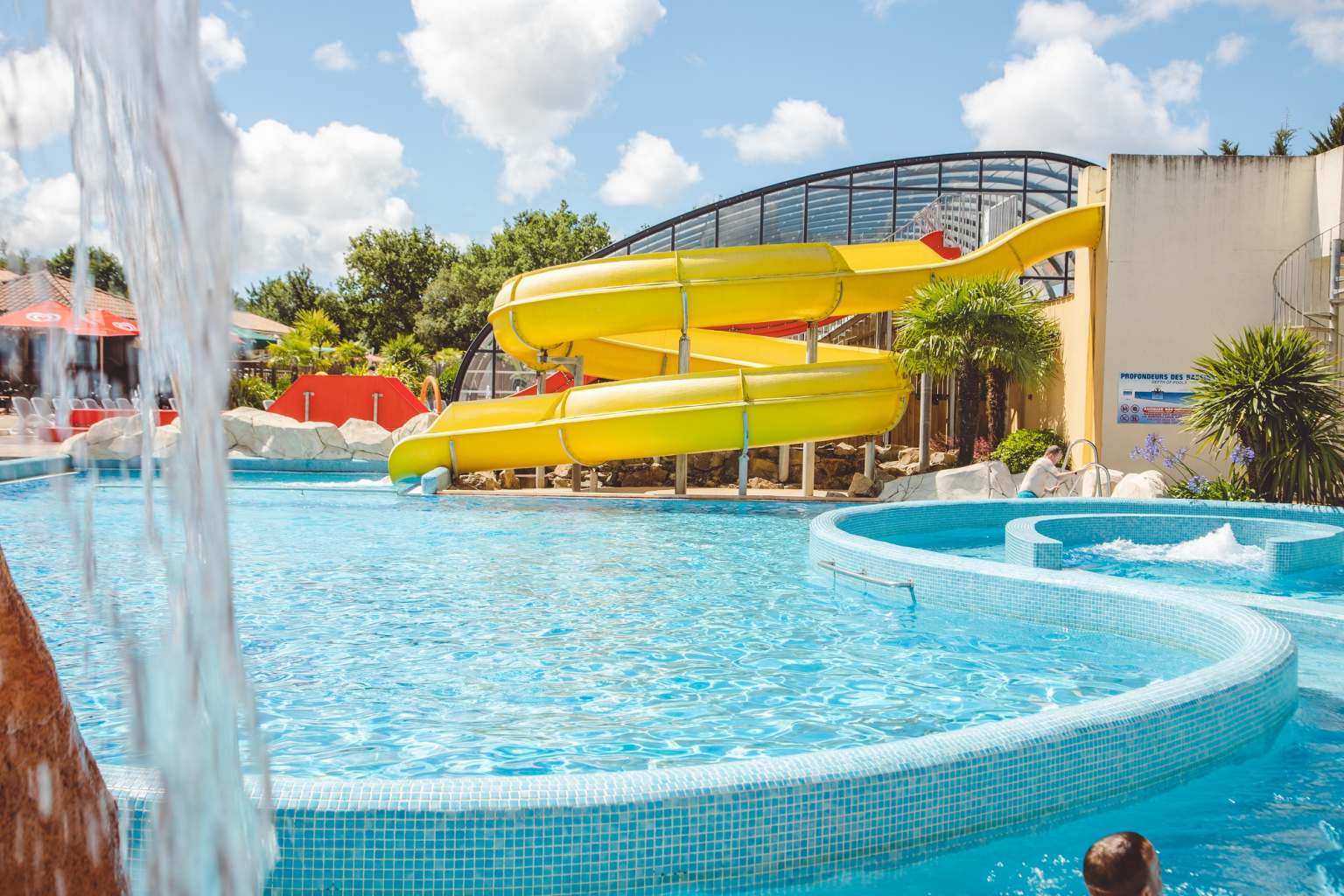 st julien des landes, la guyonniere campsite, vendee, pools, waterslides