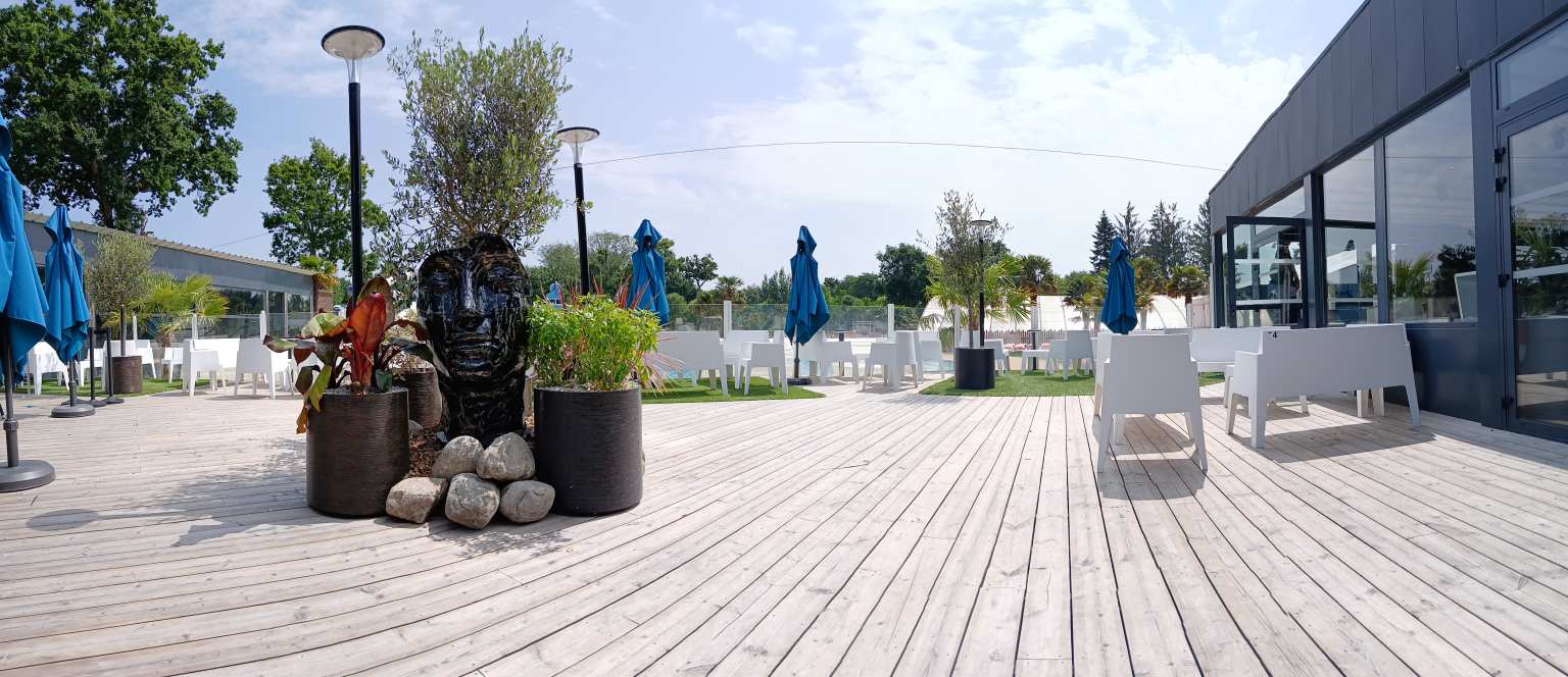 Bar terrace and planter feature at Le Port de Plaisance, Bénodet, Brittany