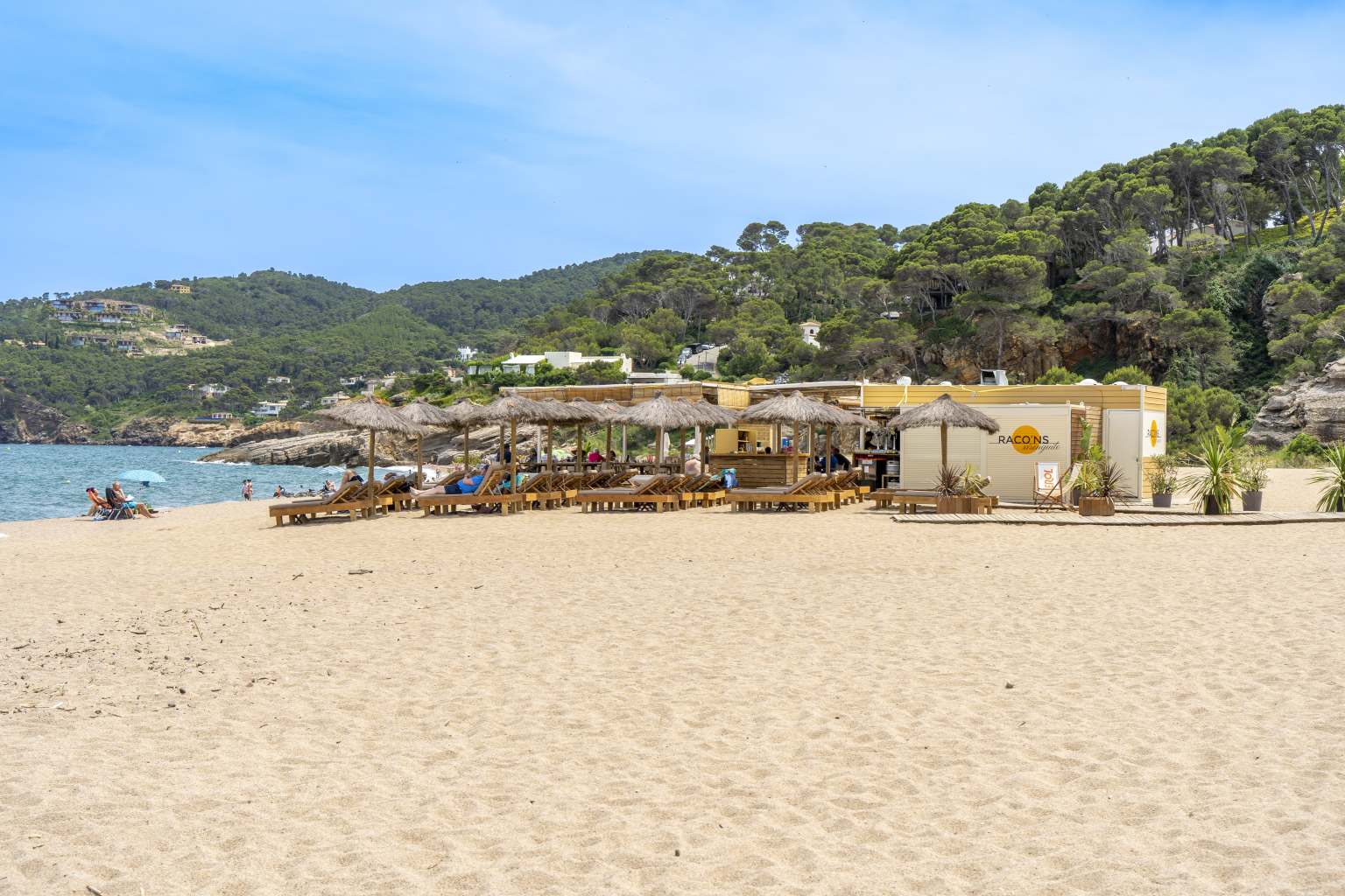 Neptuno campsite, Costa Brava, beach bar on nearby Platja de Pals beach