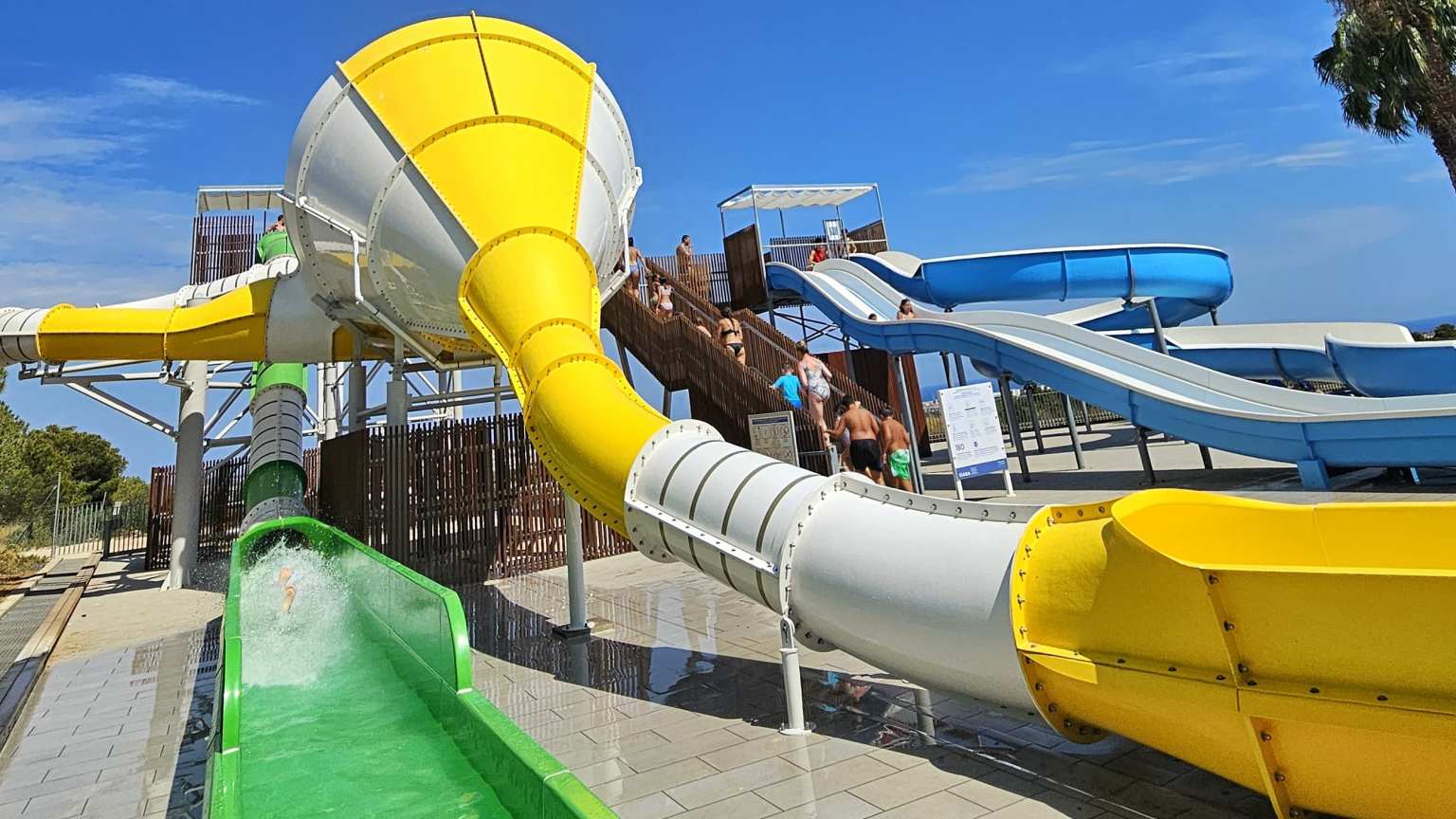 Vilanova Park campsite on the Costa Dorada, big cone waterslide, 2 lane toboggan waterslide, and twisting waterchute 