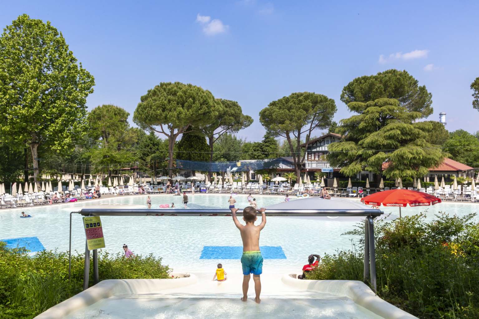 Lake Garda, altomincio family park, campsite, italian lakes, pools, overview