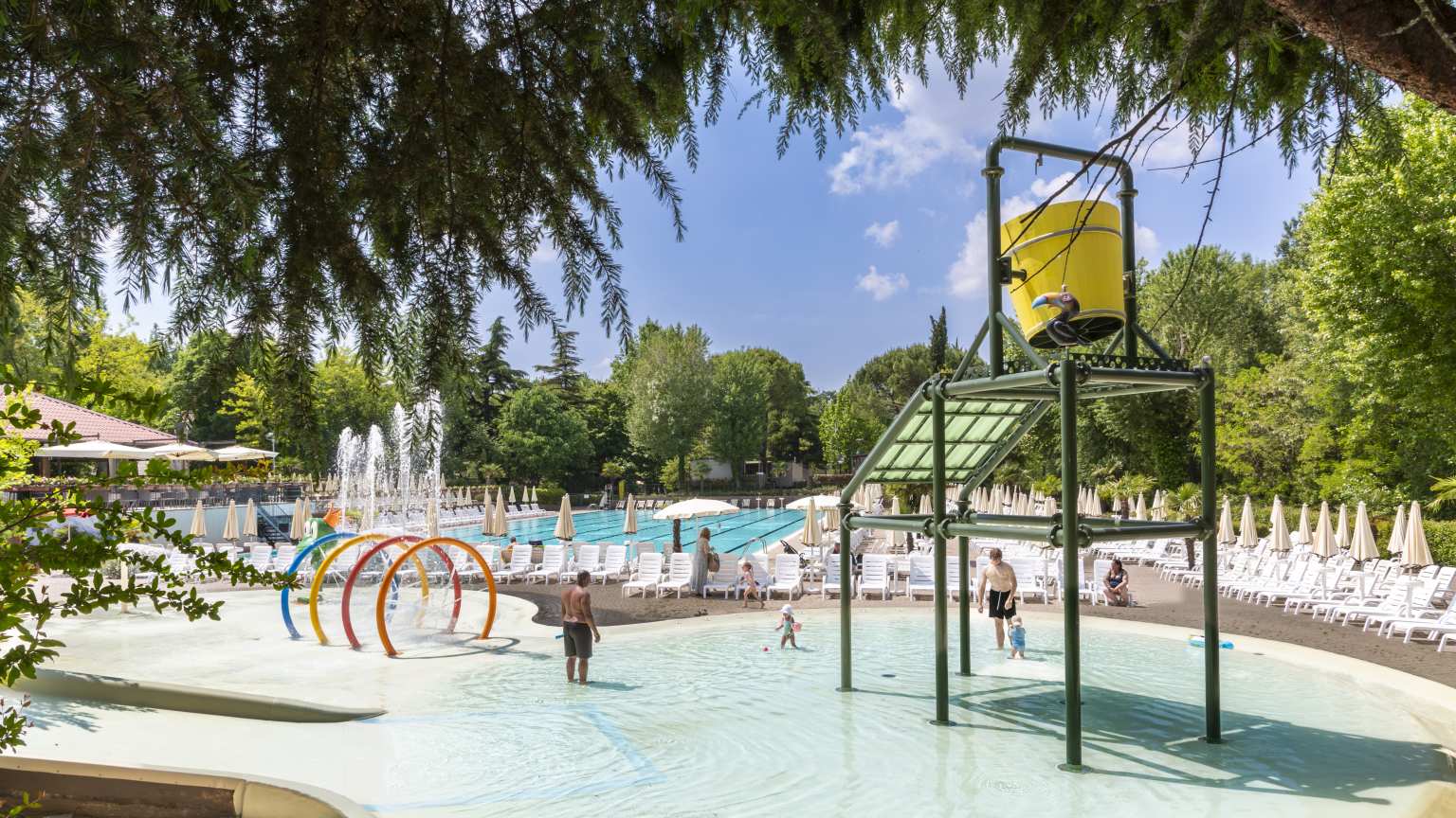 Lake Garda, altomincio family park, campsite, italian lakes, swimming pool, sprayground