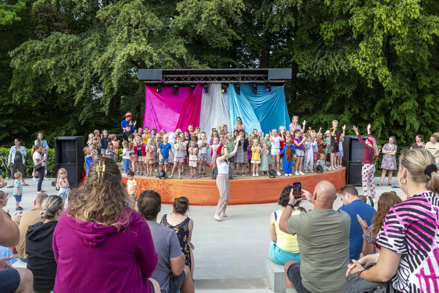 Larochette, Birkelt campsite, Luxembourg, animation