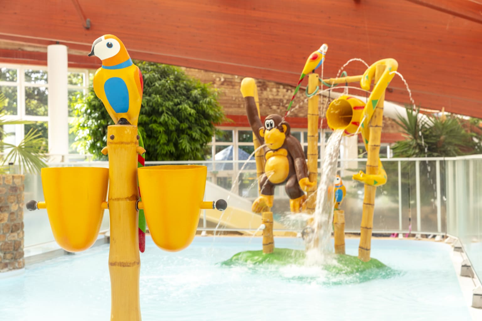Chateau Lez Eaux, St Pair-sur-Mer, Normandy, indoor pool, kids spray park