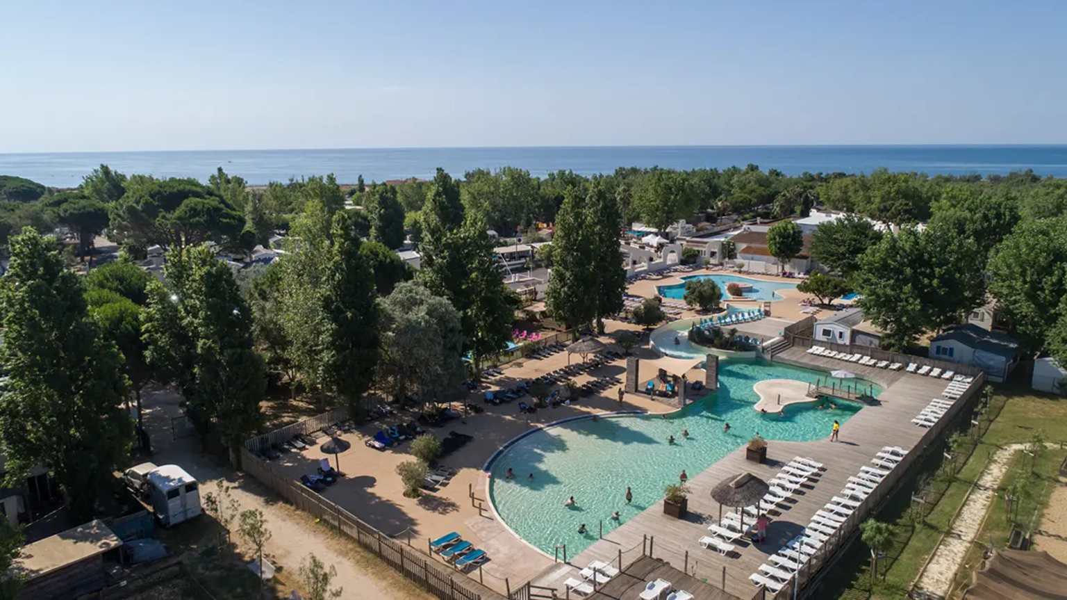 vias, portiragnes plage, le mediterranee plage, campsite, languedoc, pools