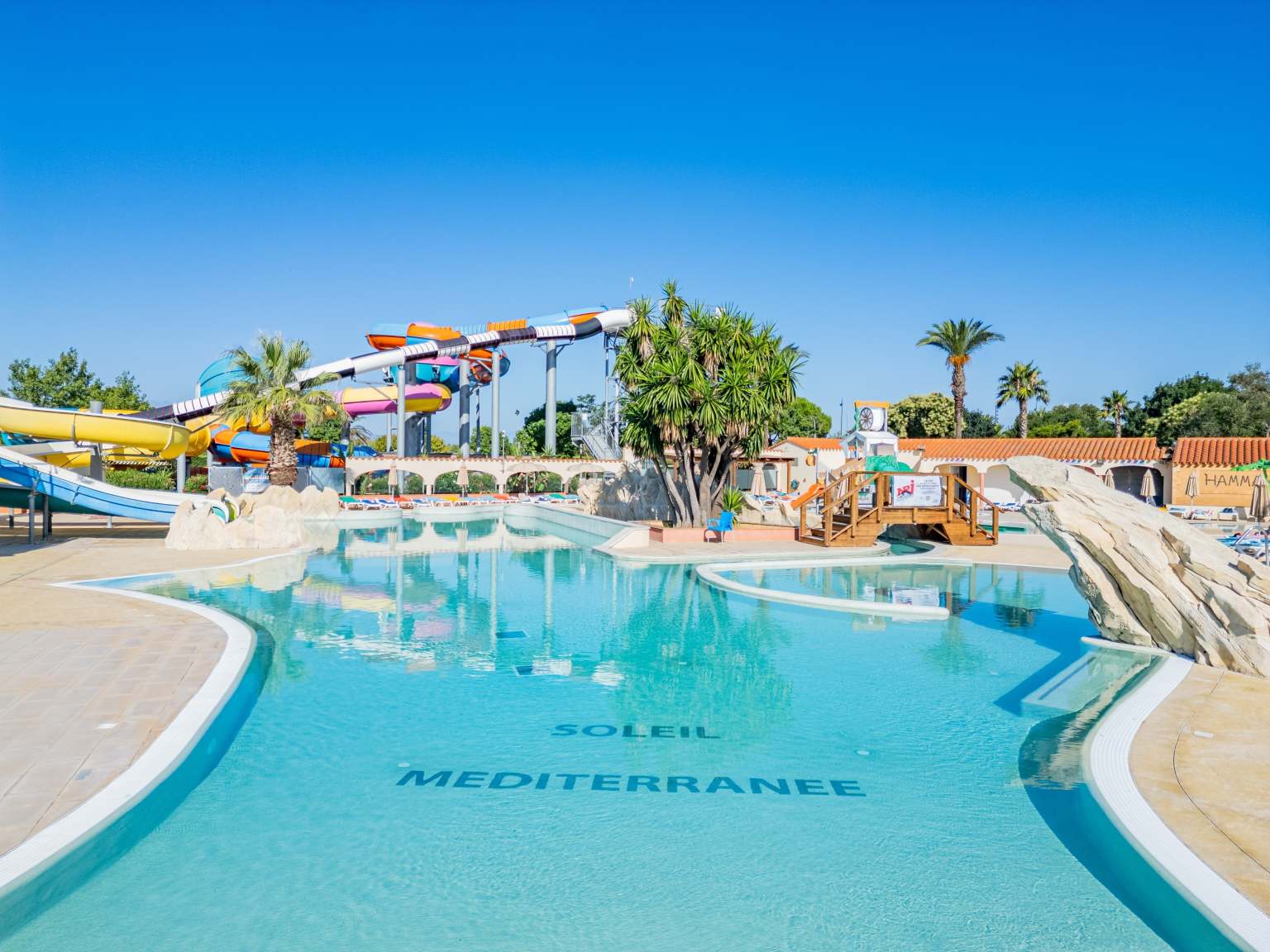 le soleil de la mediterranee campsite, st cyprien, roussillon, pools, waterslides
