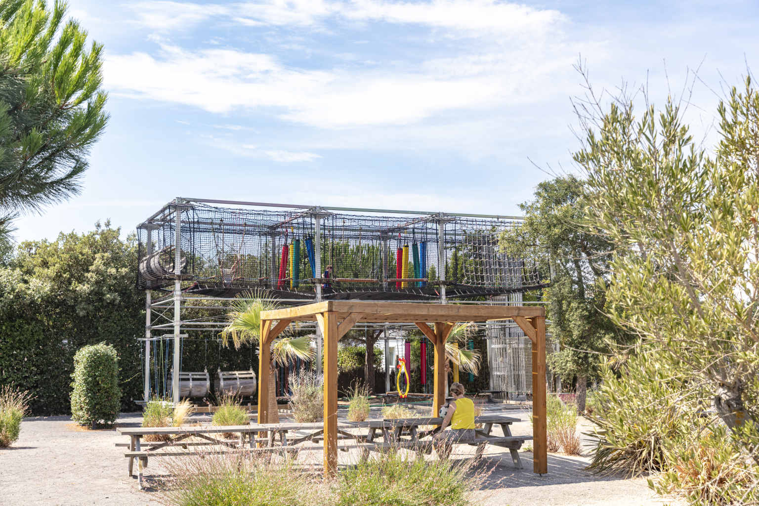 Children's netted play area at Le Domaine du Clarys - Le Clarys Plage