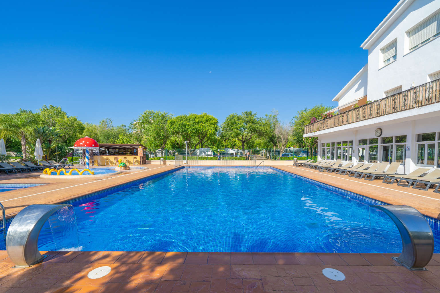 Pineda de mar, camping caballo de mar, campsite, costa brava, pools