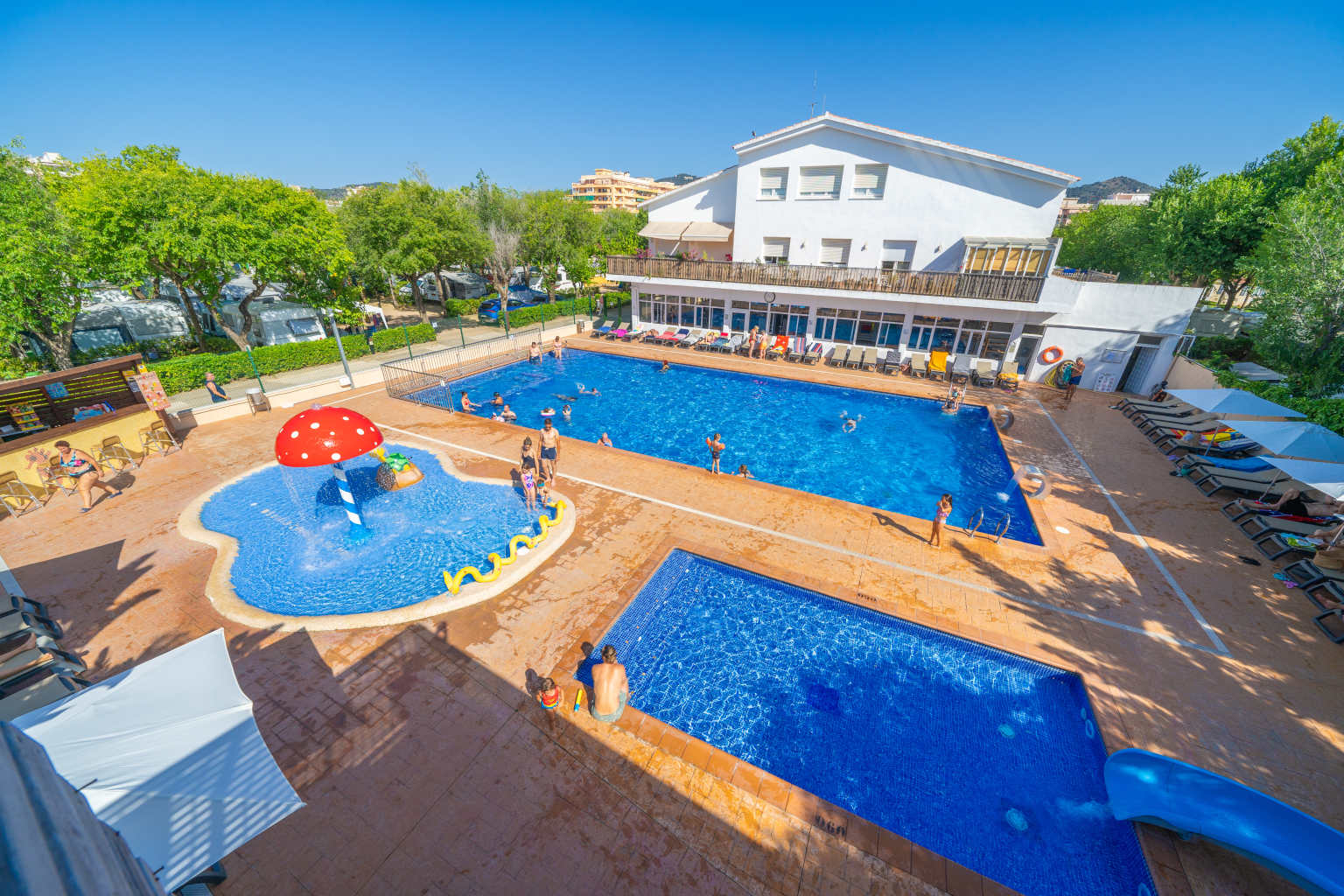 Pineda de mar, camping caballo de mar, campsite, costa brava, beach