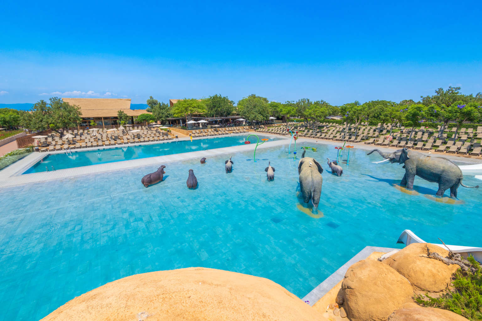 salou, sanguli, campsite, costa dorada, pools, waterslides, fiesta pool