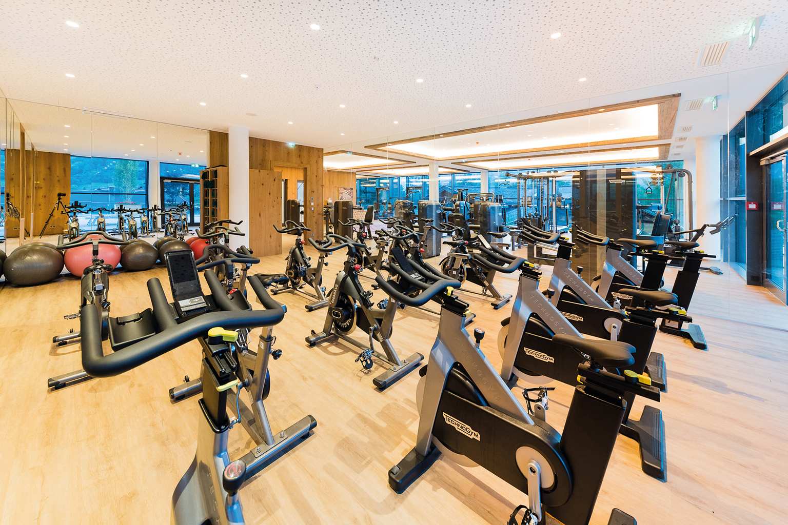 sportcamp woferlgut, campsite, zell am see, austria, gym