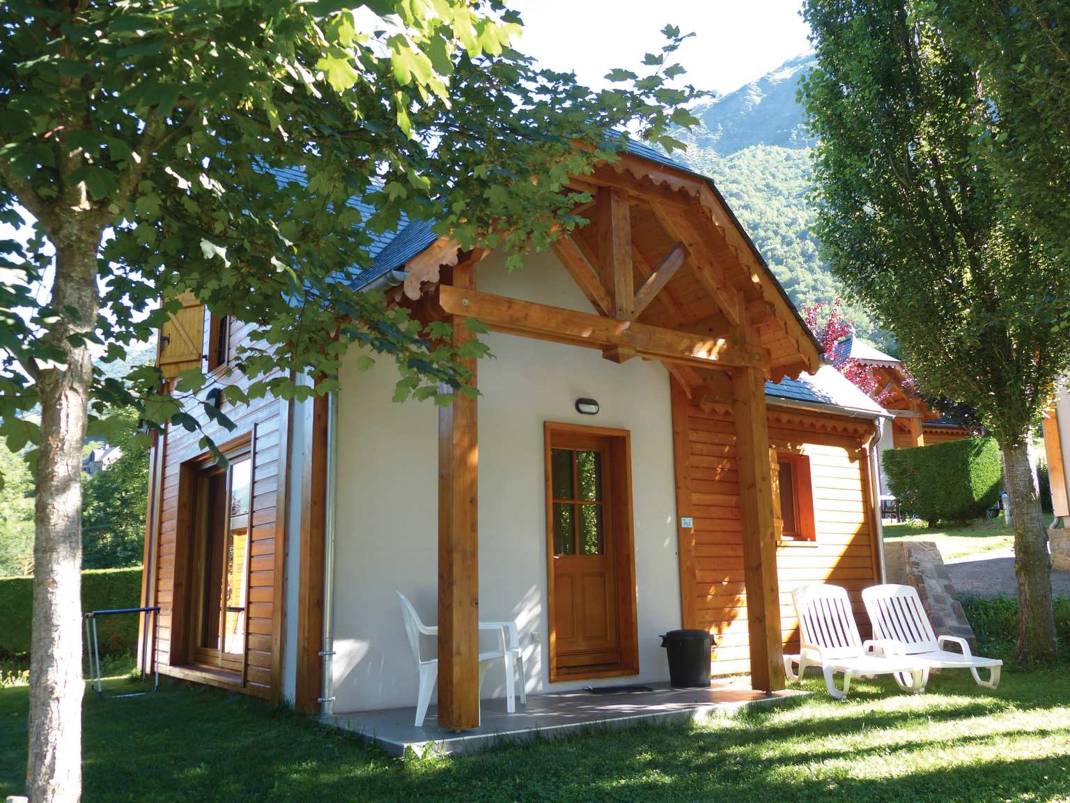luz st sauveur, Airotel Pyrenees, campsite, pyrenees