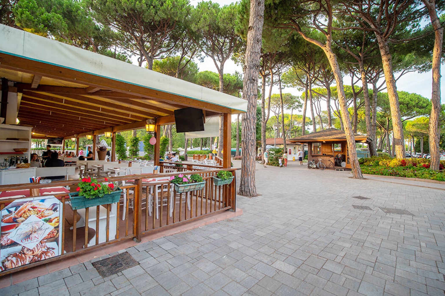 Laguna Village 19