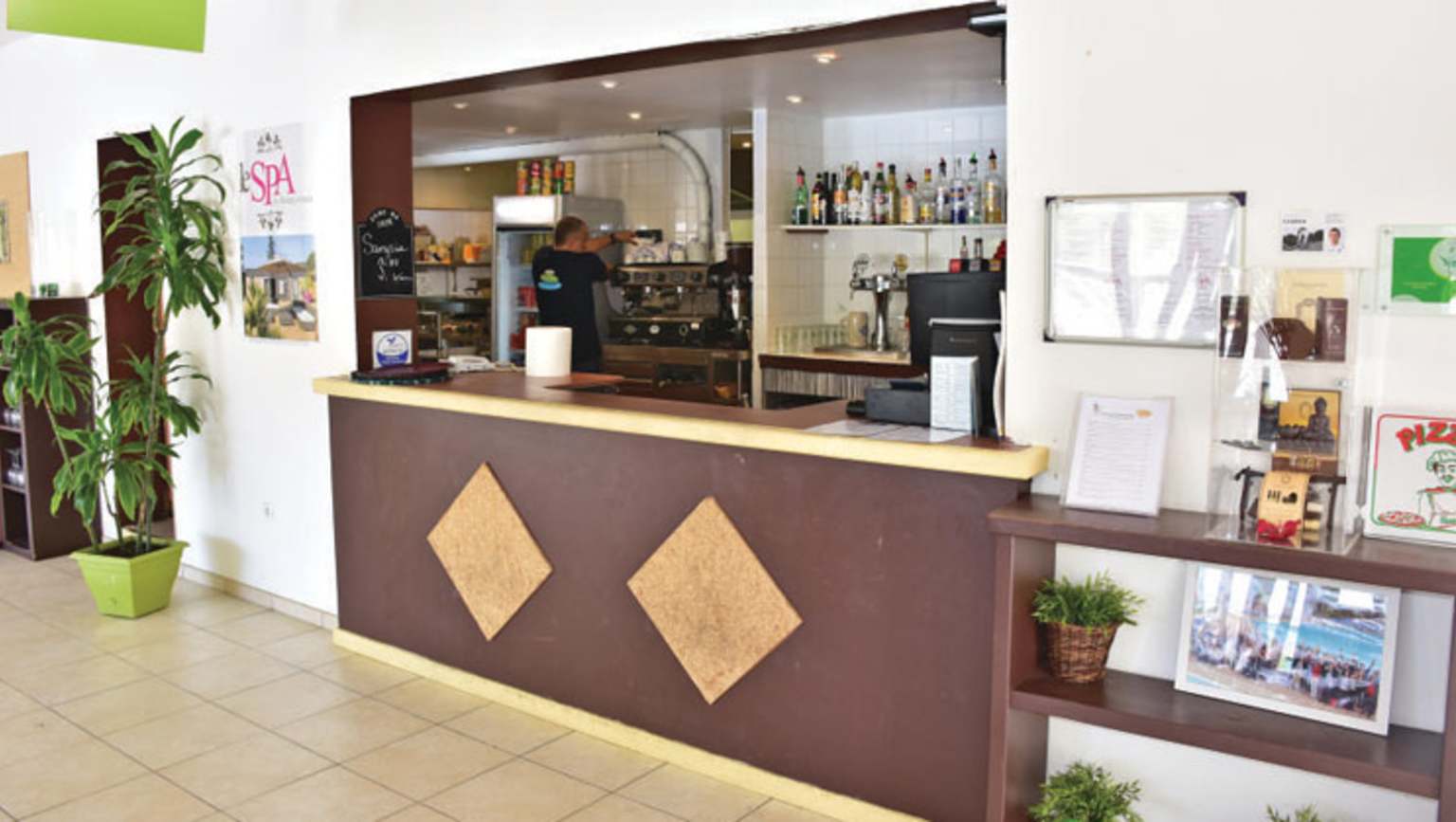 frejus, holiday green,  campsite, riviera, provence, bar