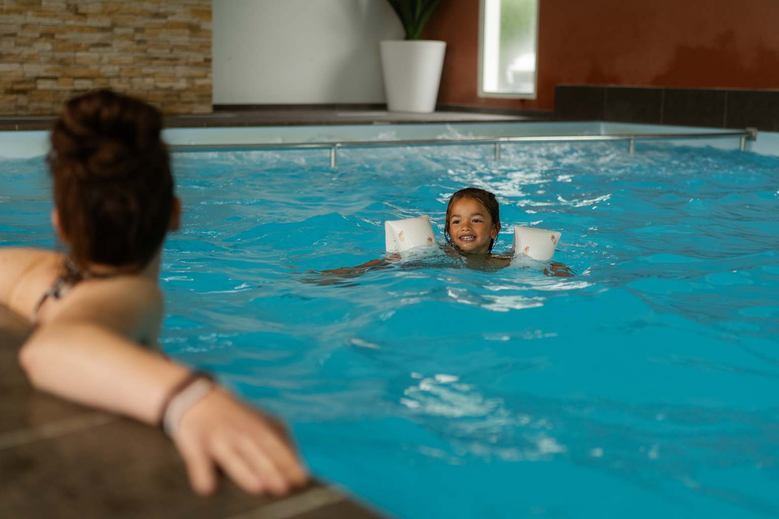 Indoor pool at Camping Les Places Dorées in the Vendée