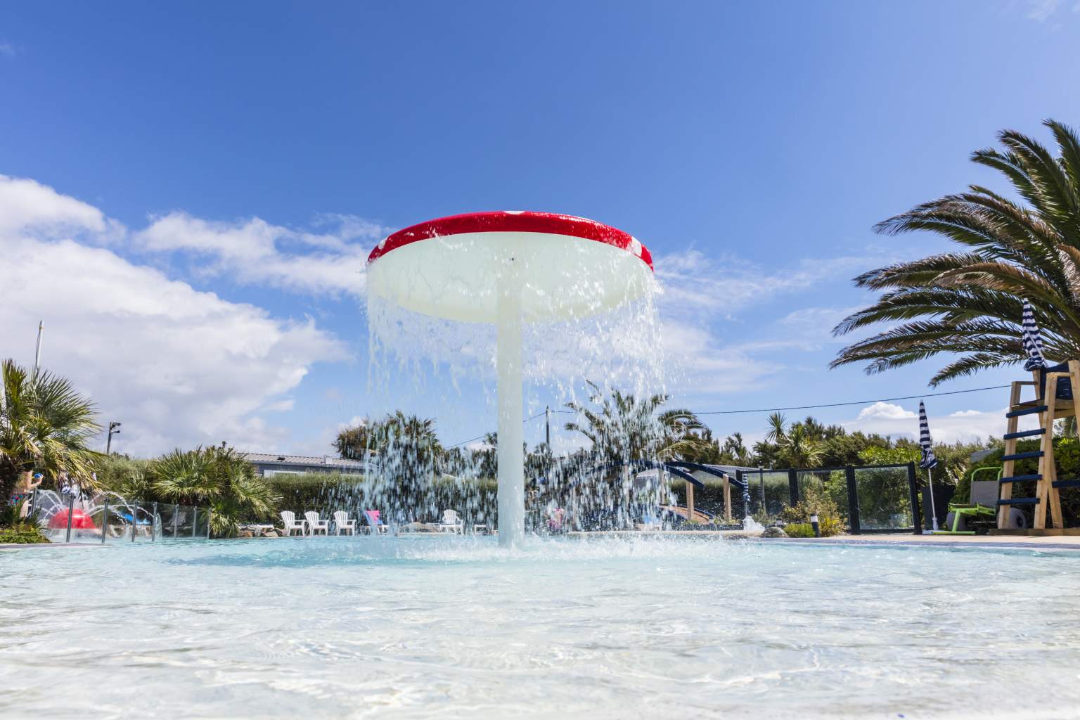 Le Domaine de Ker Ys, toddler slide, children's pool