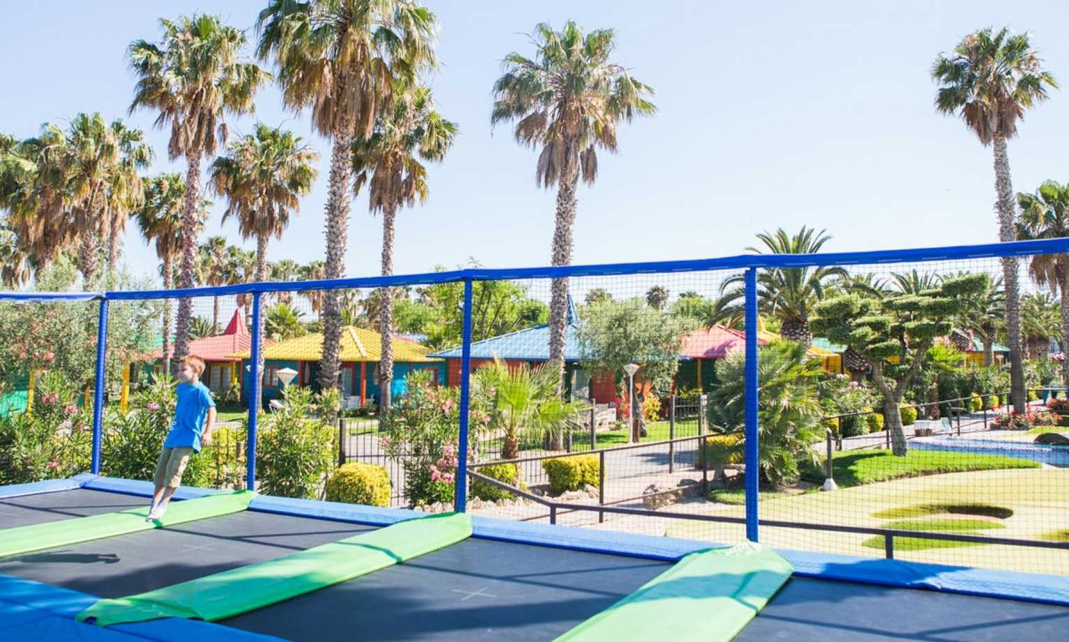 salou, cambrils, campsite, costa corada, bar, swimming pool