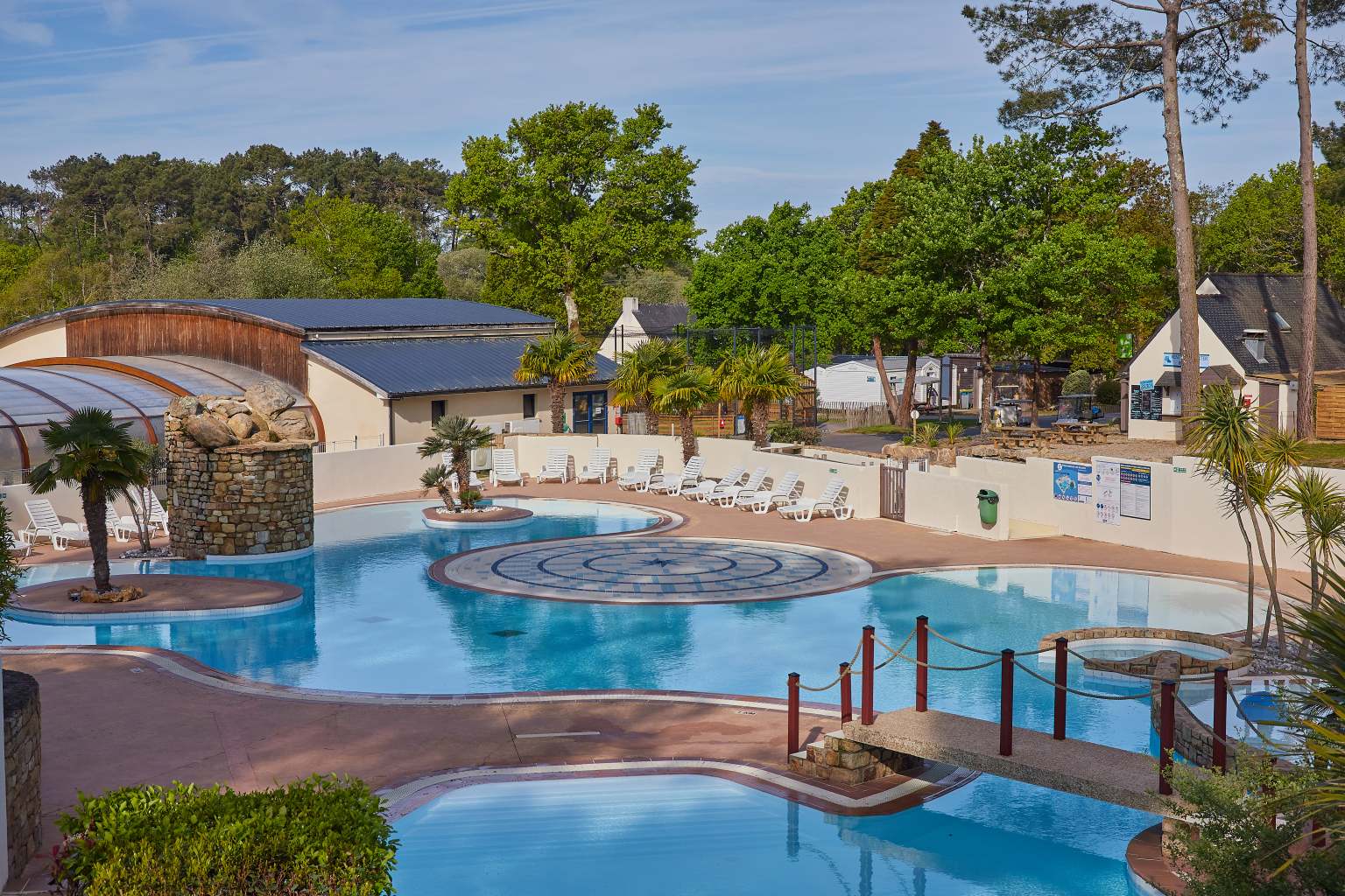 Le Fort Espagnol, pool, waterslides, aerial view