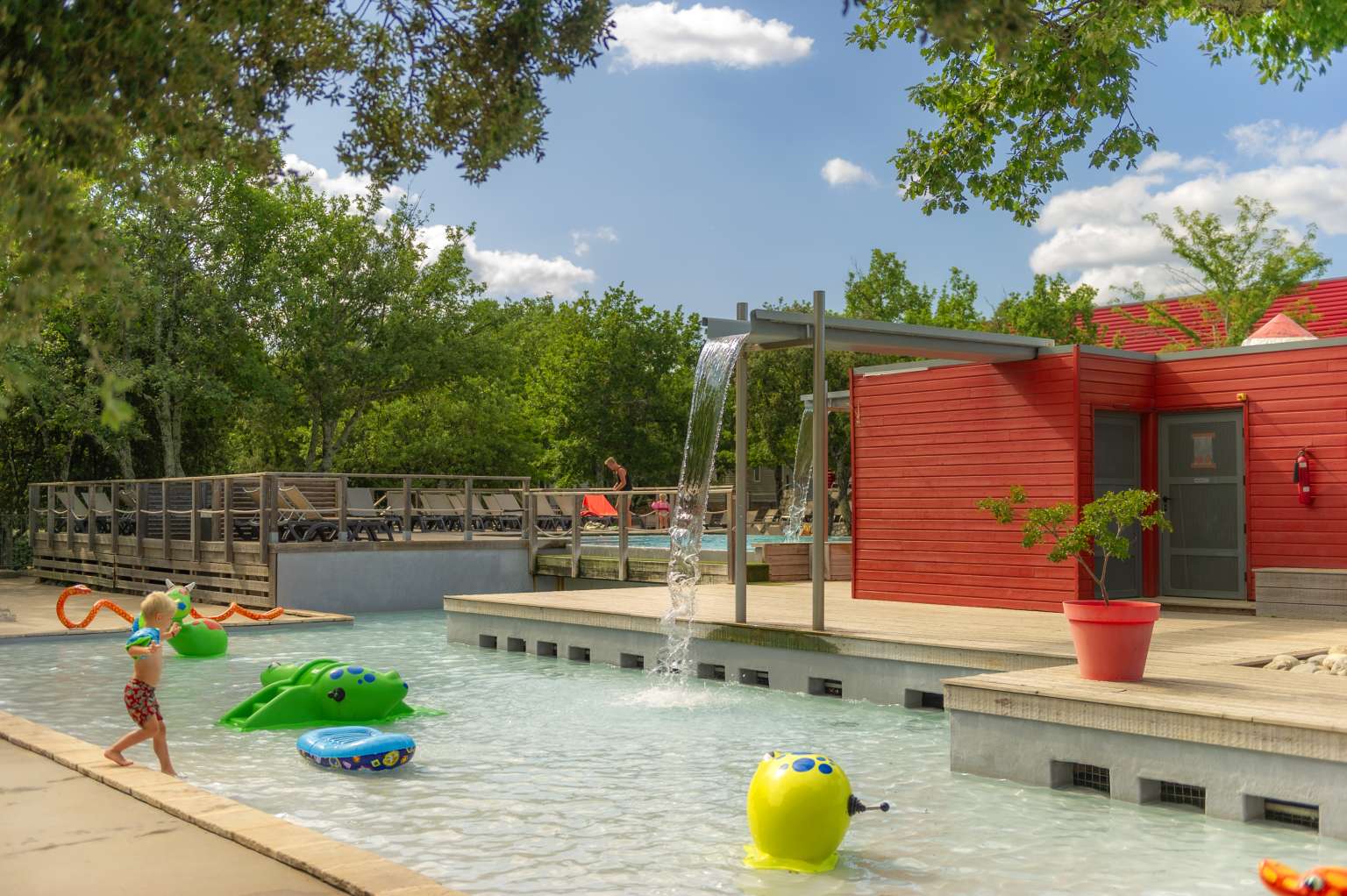 Ruoms, aluna vacances, campsite, ardeche, pool