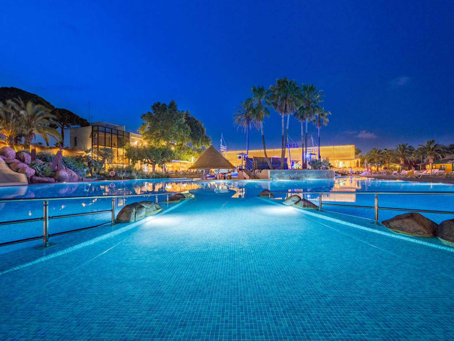 salou, cambrils, campsite, costa corada, swimming pool