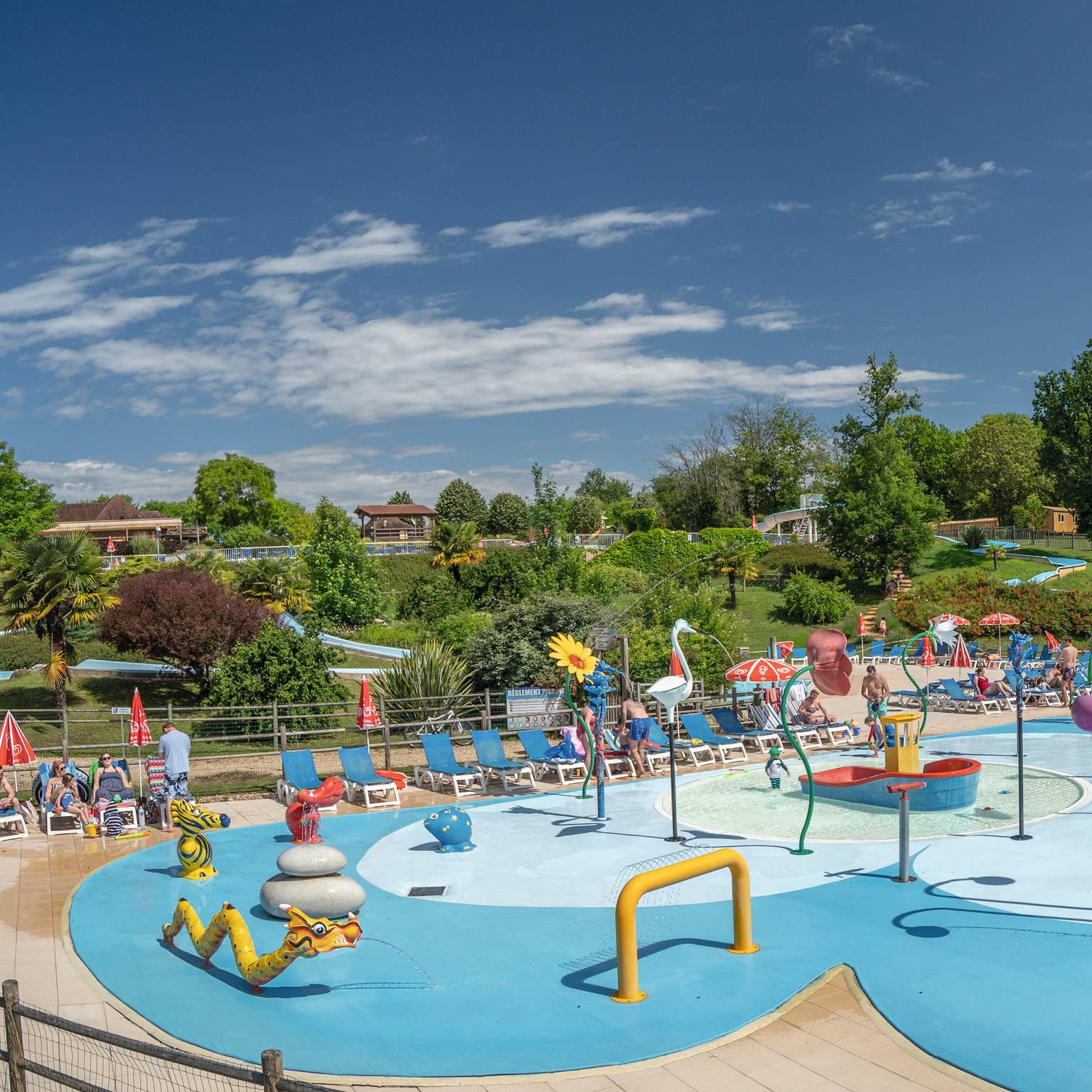 Saint Avit Loisirs, pool and sprayground, kids pool