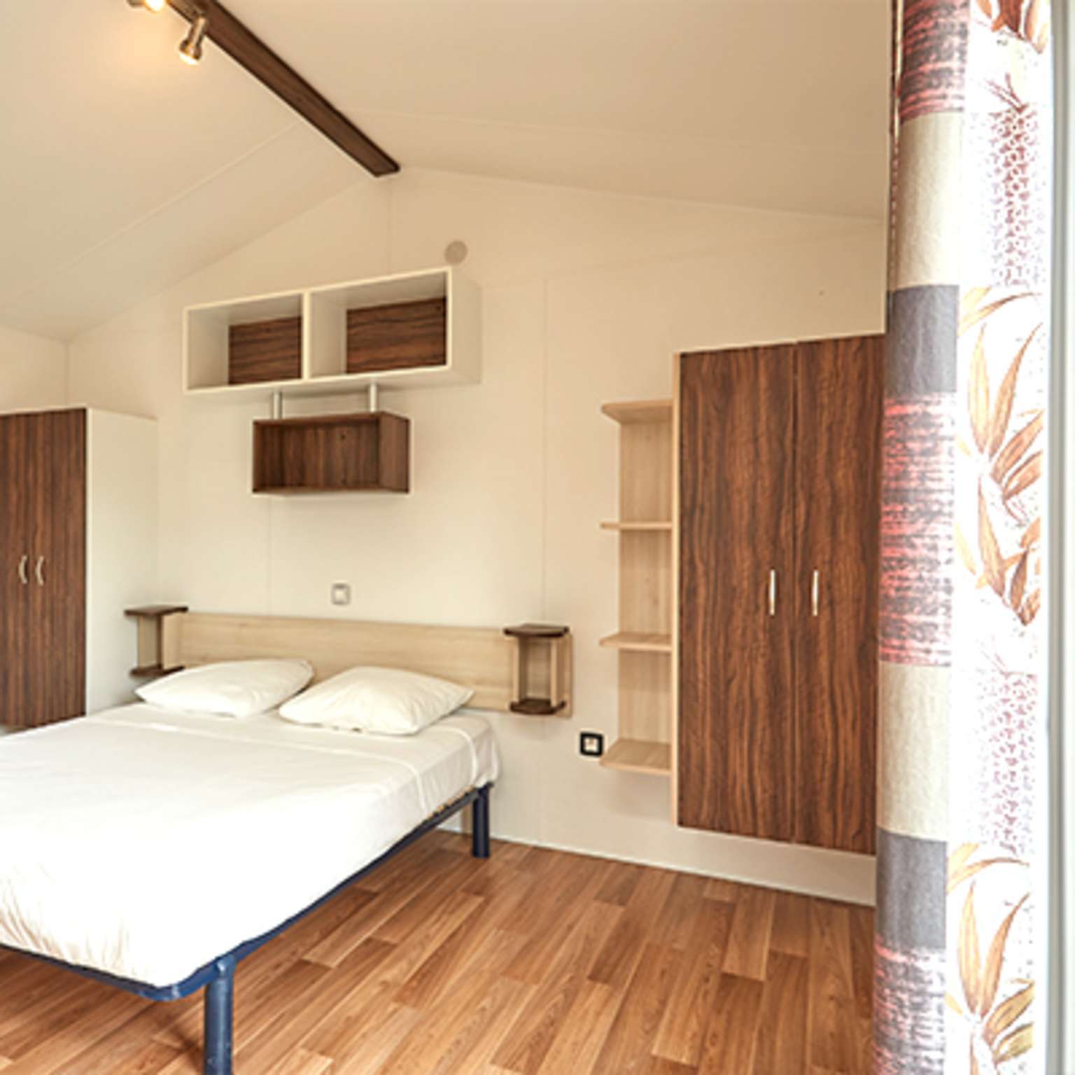 Wheelchair adapted mobile home, double bedroom