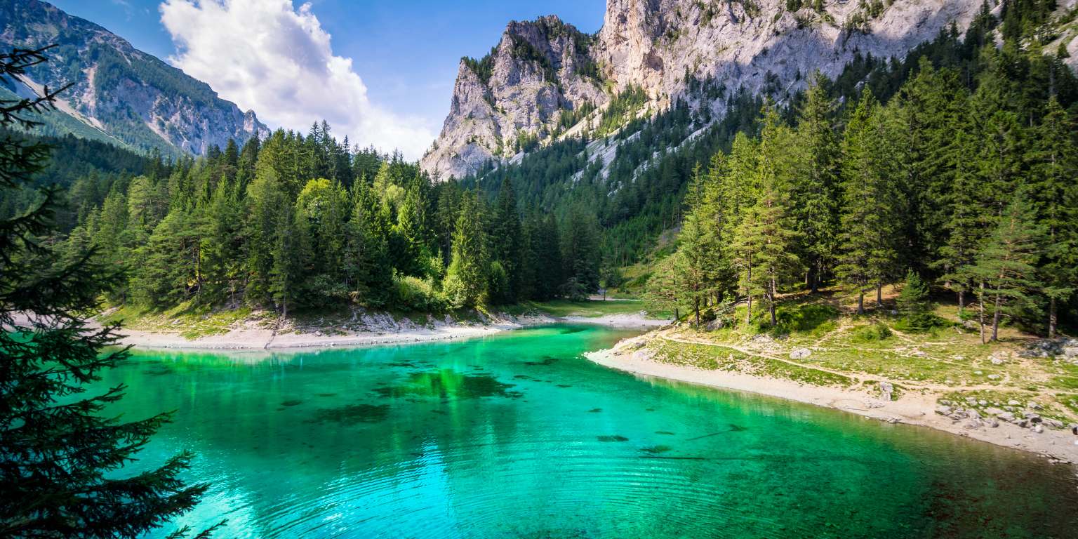 Styria lake and mountain