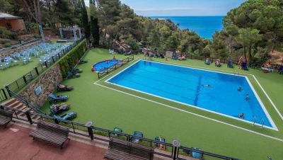 Cala Llevad Campsite | Costa Brava | Eurocamp