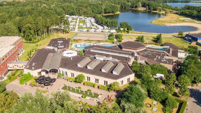 Aerial view of Klein Vink parc and its lake