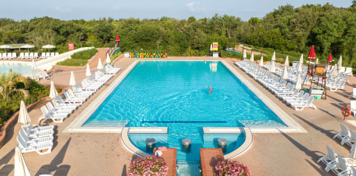 camping-montescudaio-campsite-cecina-tuscany-family-pool