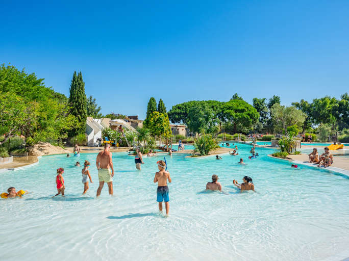Yelloh! Village Le Sérignan Plage in Sérignan-Plage: het waterpark en de zwembaden (foto 2)