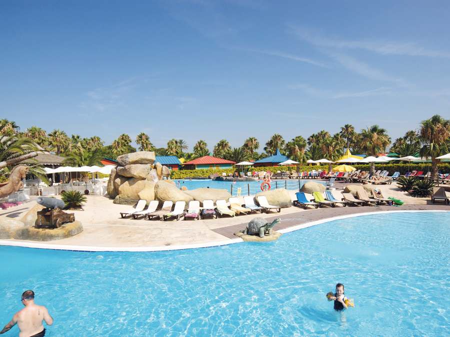Transfers From Reus Airport To Cambrils Park Resort www.eurocamp.ie