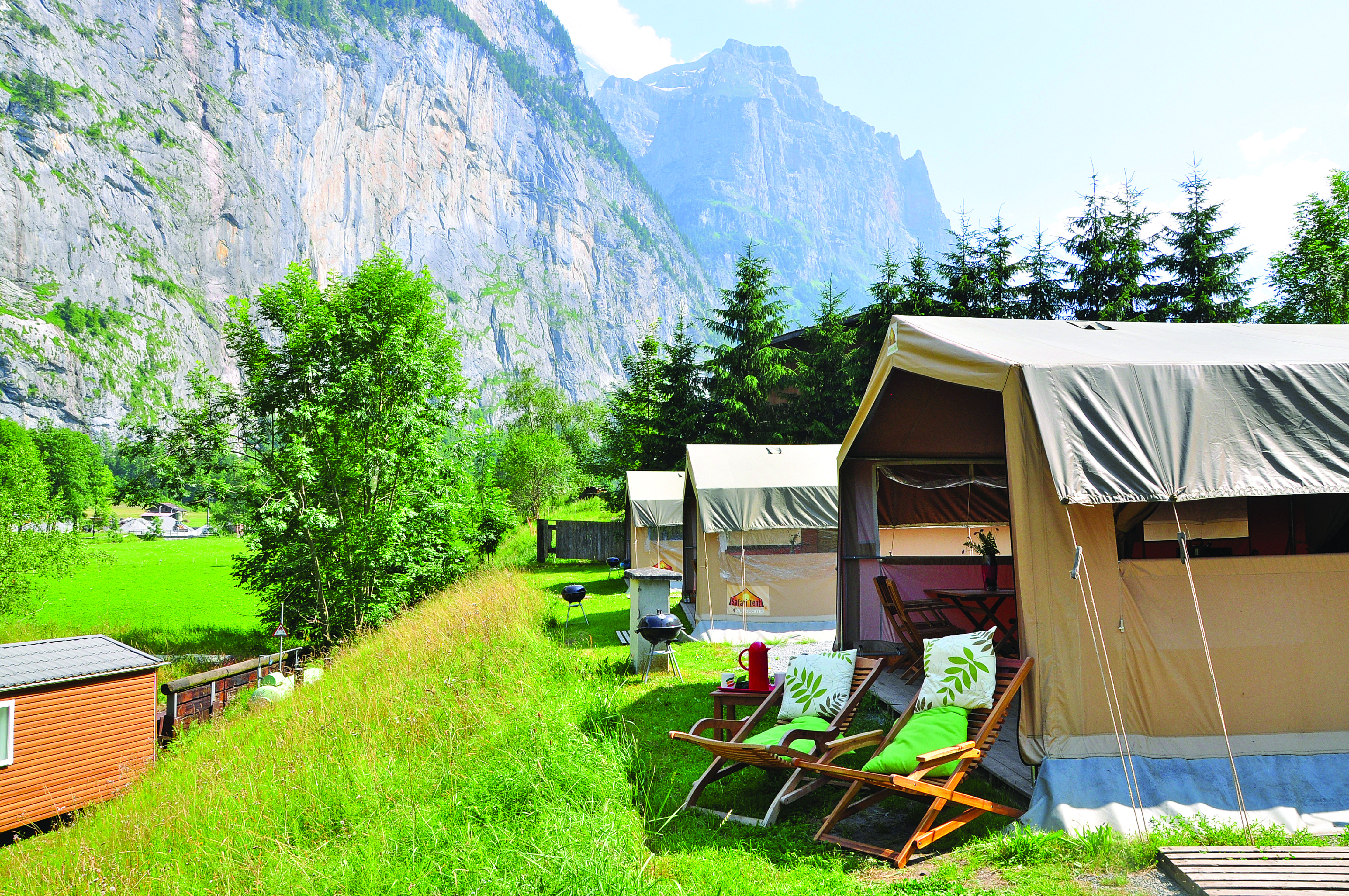 dachzelt campen Treeline Redwood roof tent rental  Canada Gear