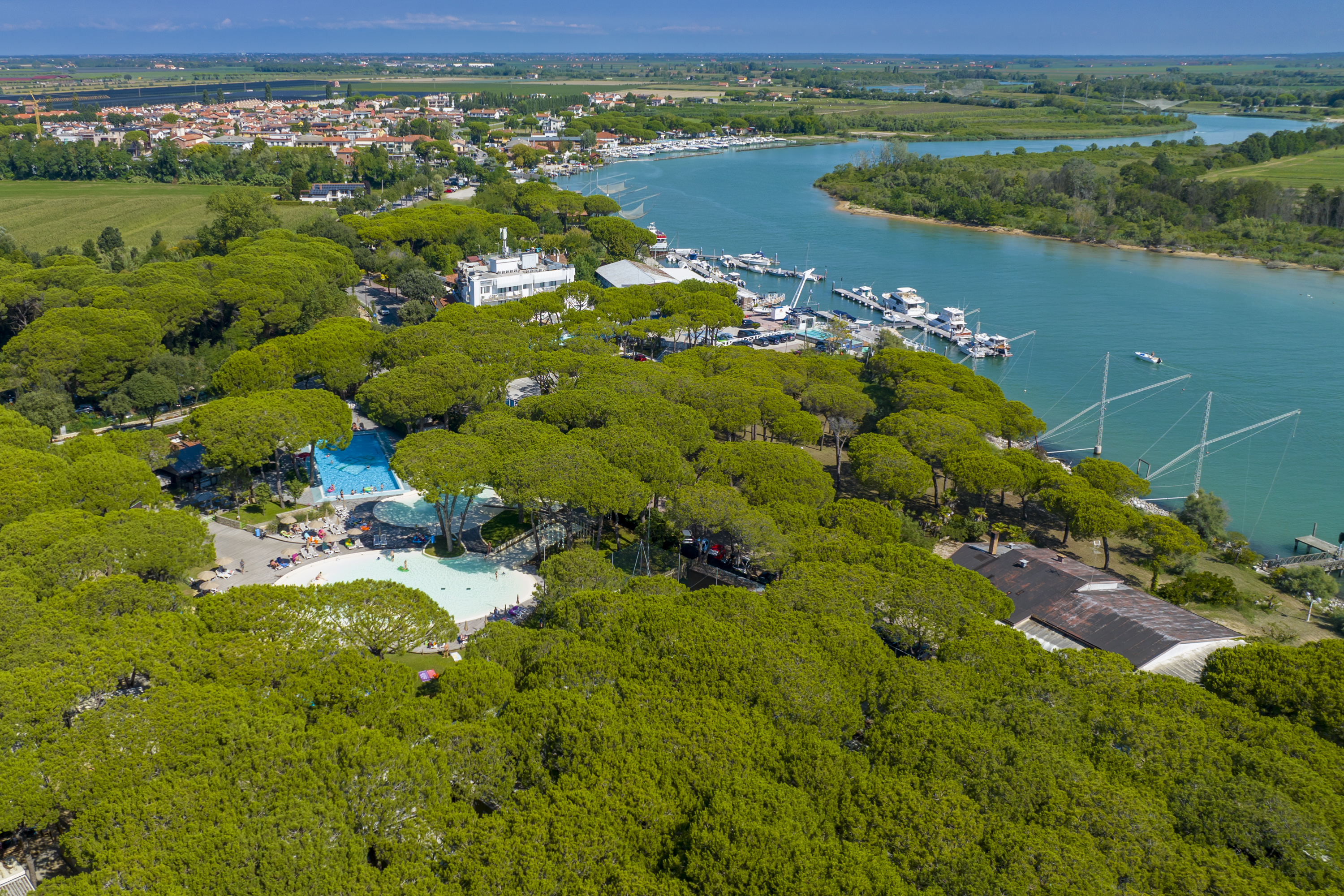 Waikiki Adriatic Canvas Holidays