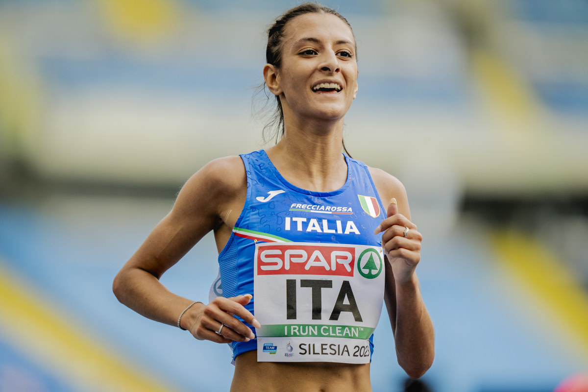 Italian Runner Breaks 35-Year Record on Home Streets