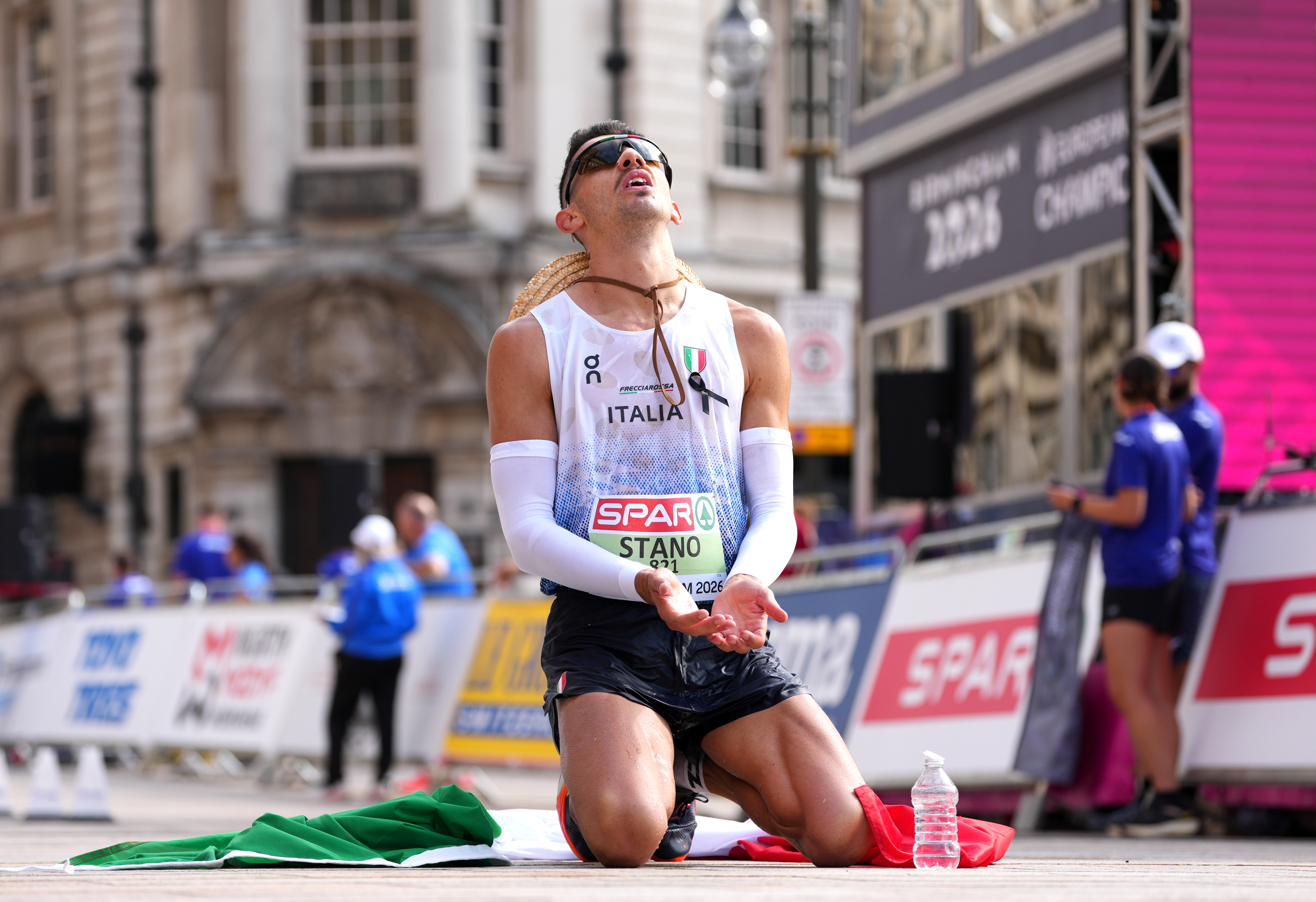 21-Year-Old Shatters Marathon Race Walk Record in Birmingham - Image 2