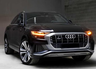 Audi Q8 Milan