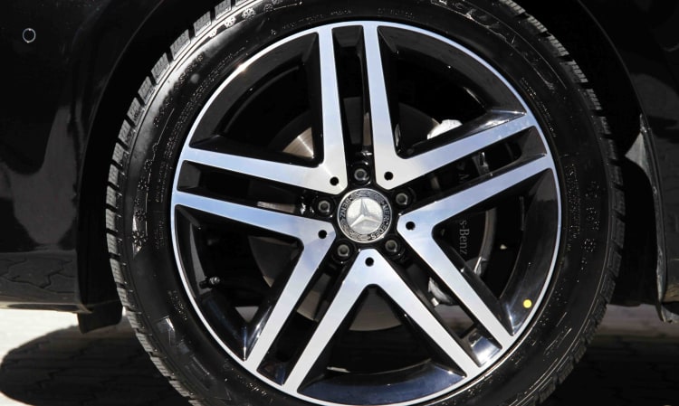 mercedes-v-class-250-d-milan