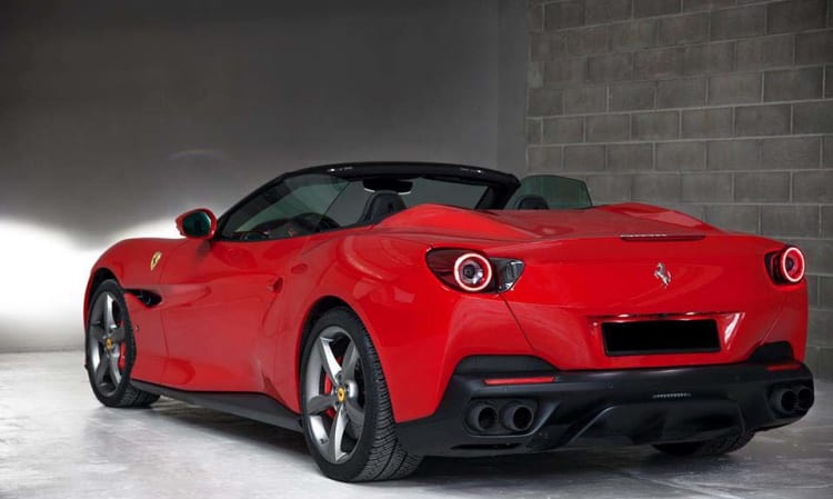 ferrari-portofino-milan