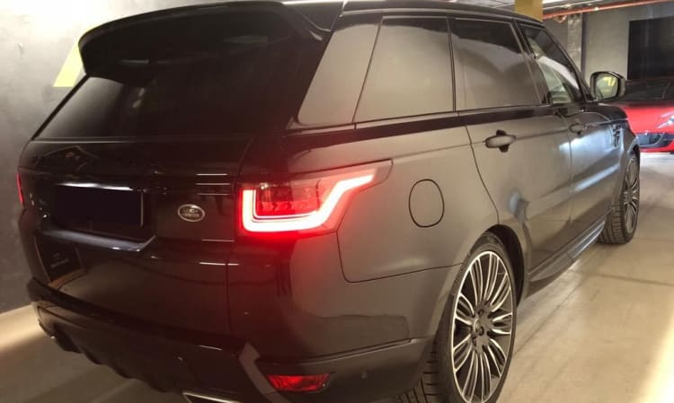 range-rover-sport-autobiography-milan