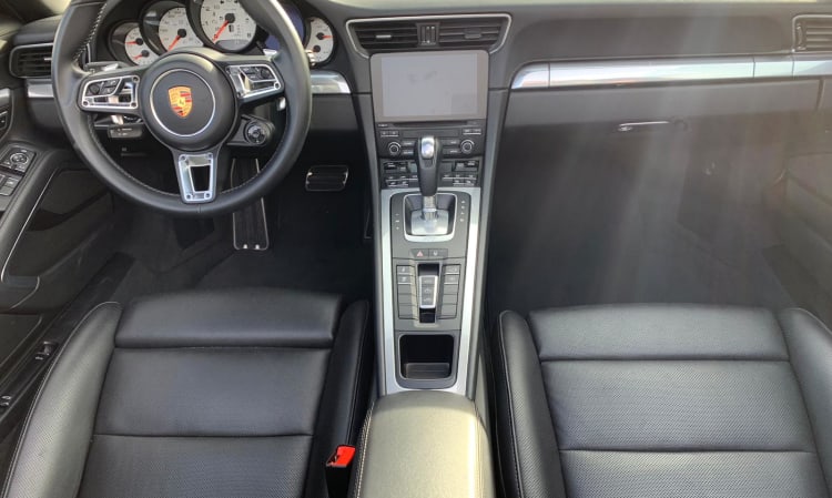 porsche-911-carrera-4s-cabrio