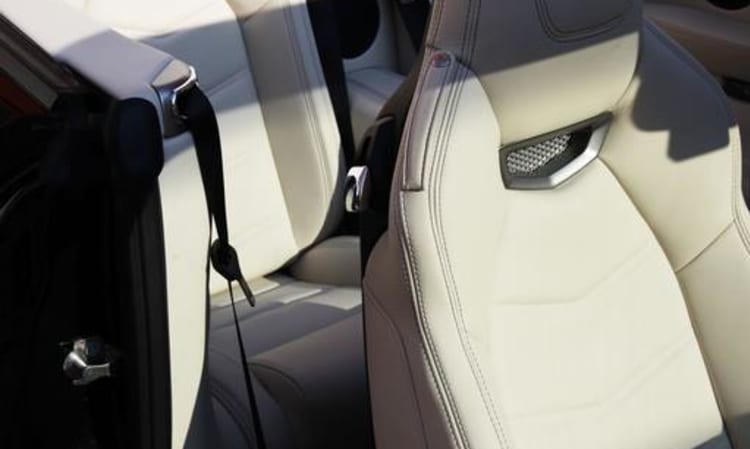 maserati-grancabrio-mc