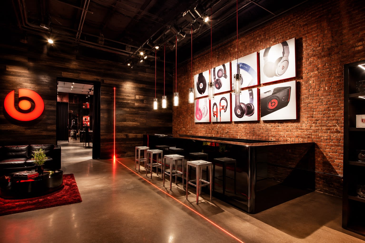 Beats pop-up store in New York — branded interior detail