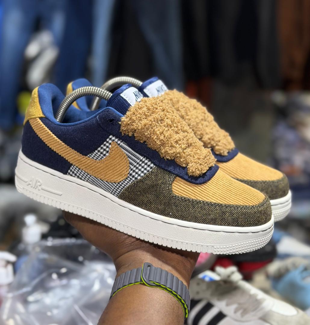 Baskets Nike Air Force 1 Low Premium – Patchwork Corduroy & Tweed