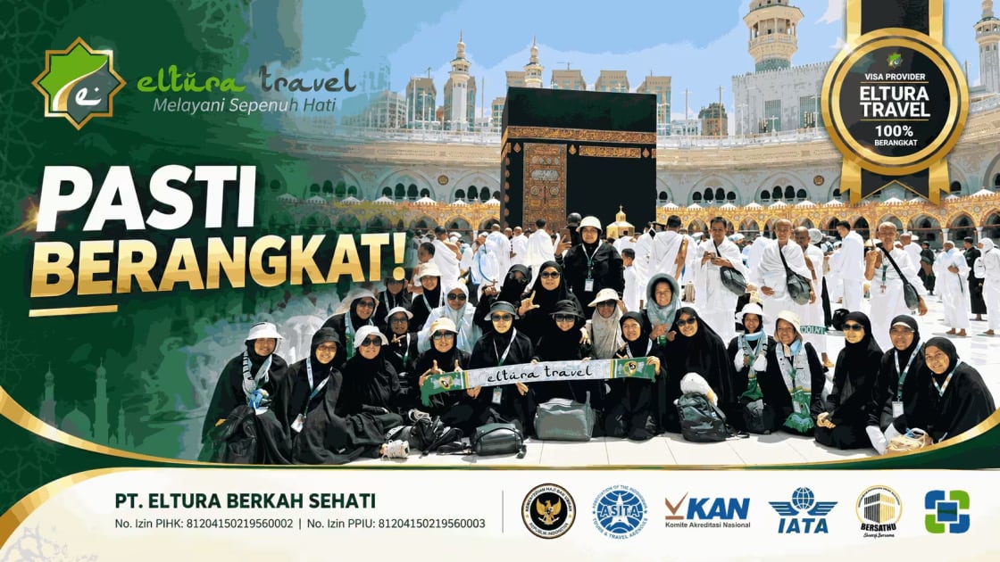 Jamaah Eltura Travel di depan Ka'bah dengan informasi legalitas perusahaan dan Visa Provider