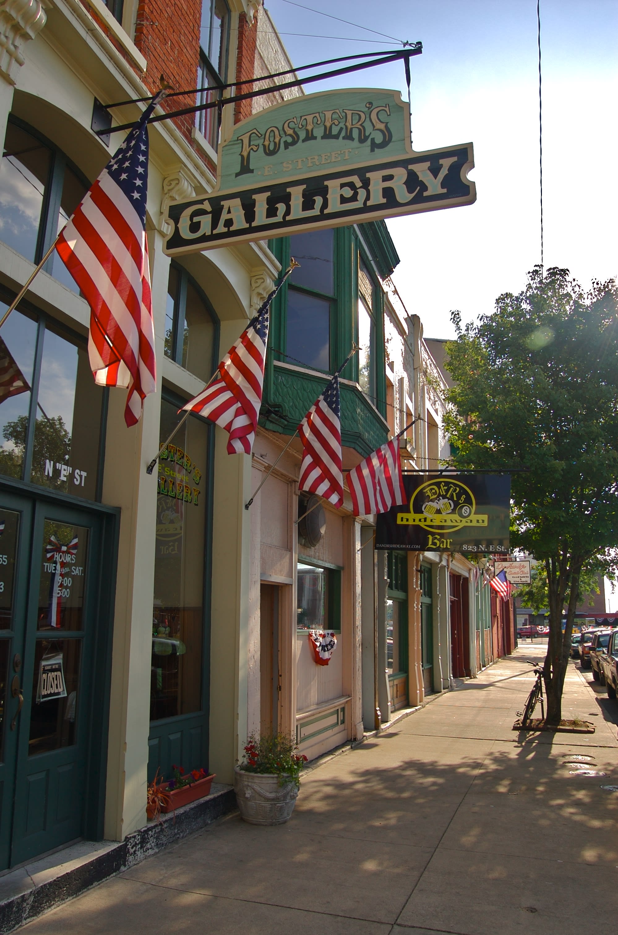 Foster's Gallery
