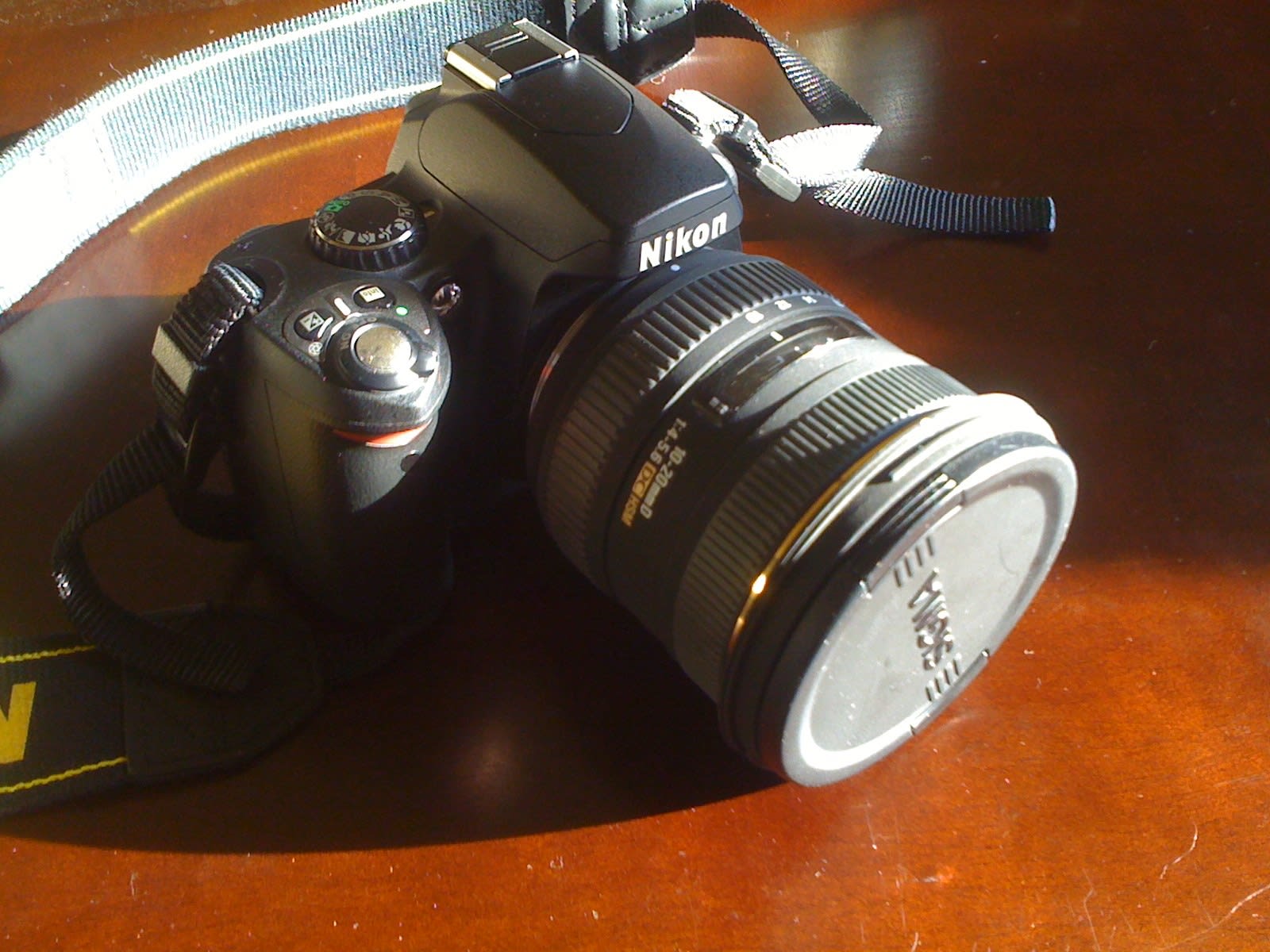 Nikon D40 + Sigma 10-20mm