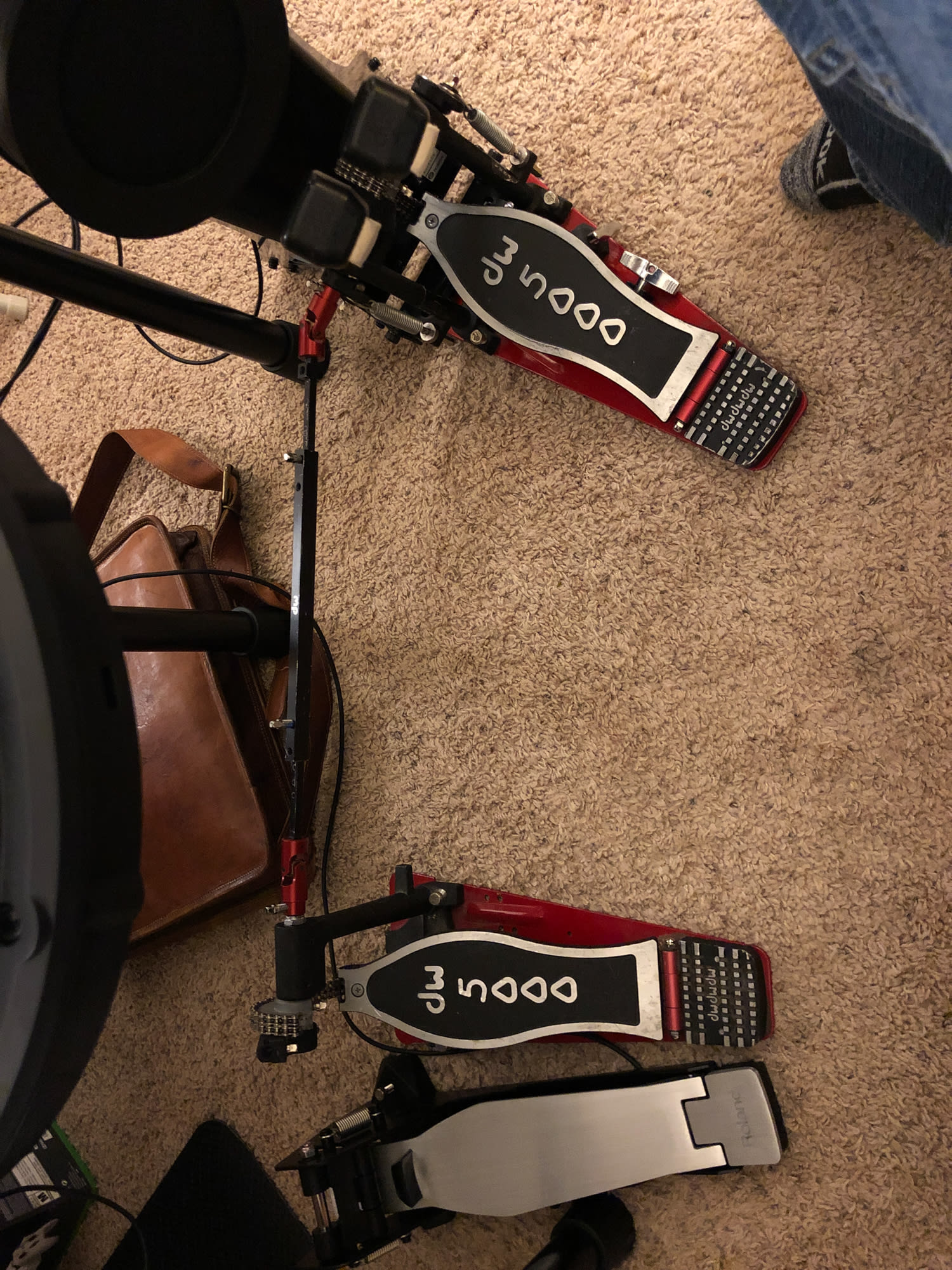 DW 5000 double kick pedal