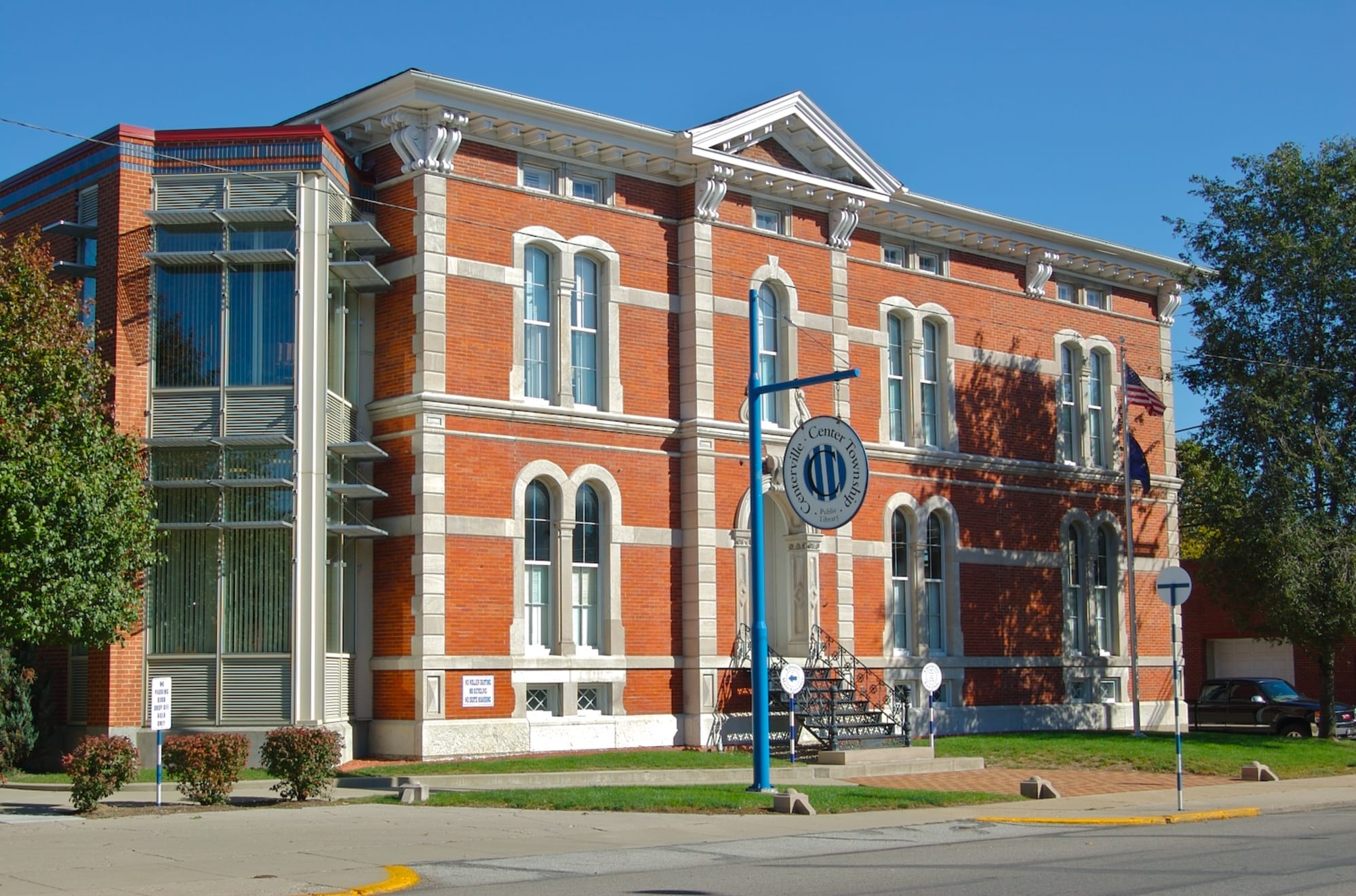 Centerville Public Library