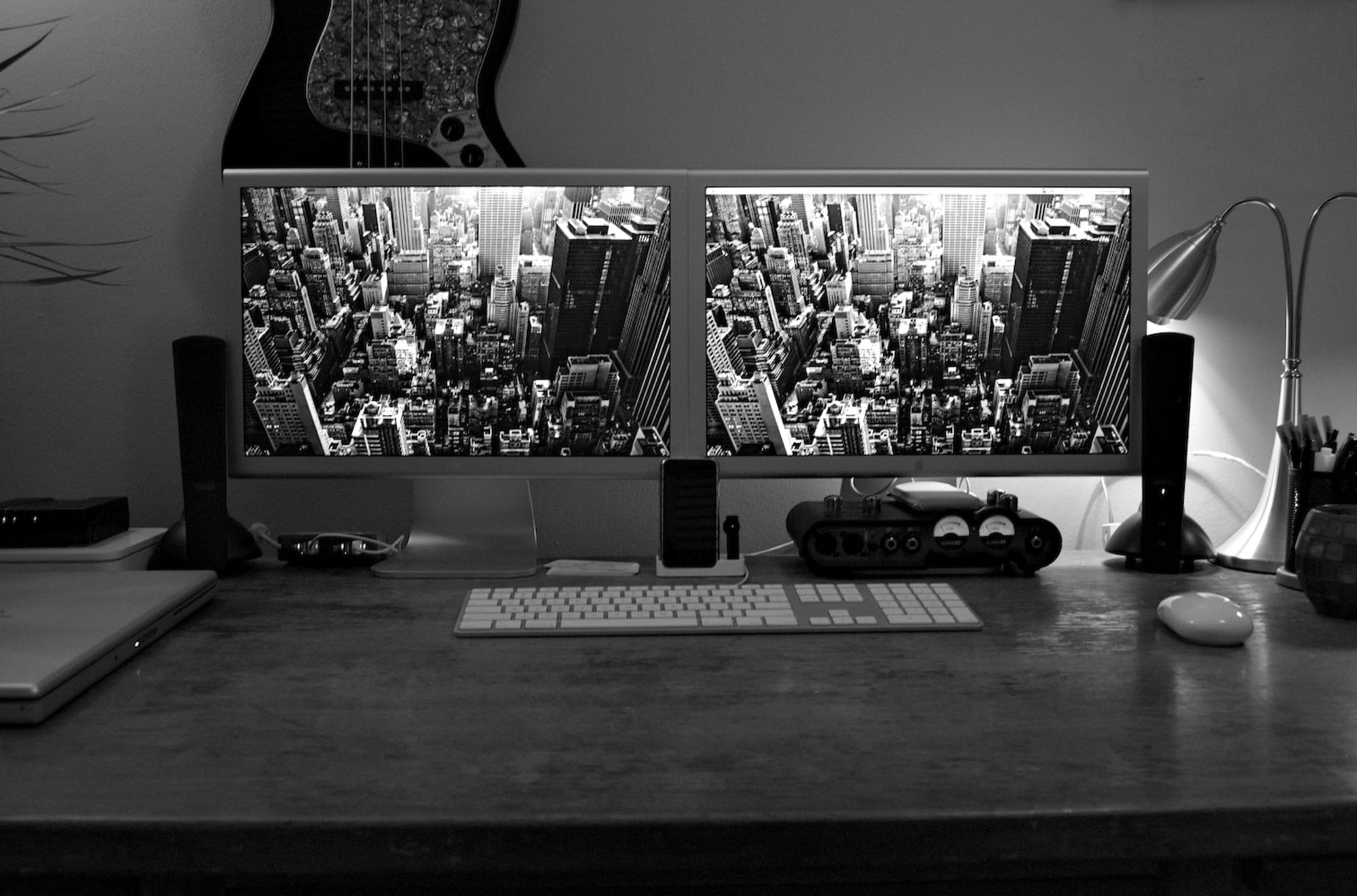 Dual 20" Apple Cinema Displays